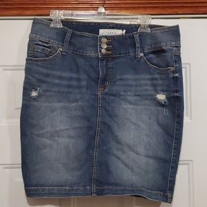 Torrid Denim Skirt - Size 12